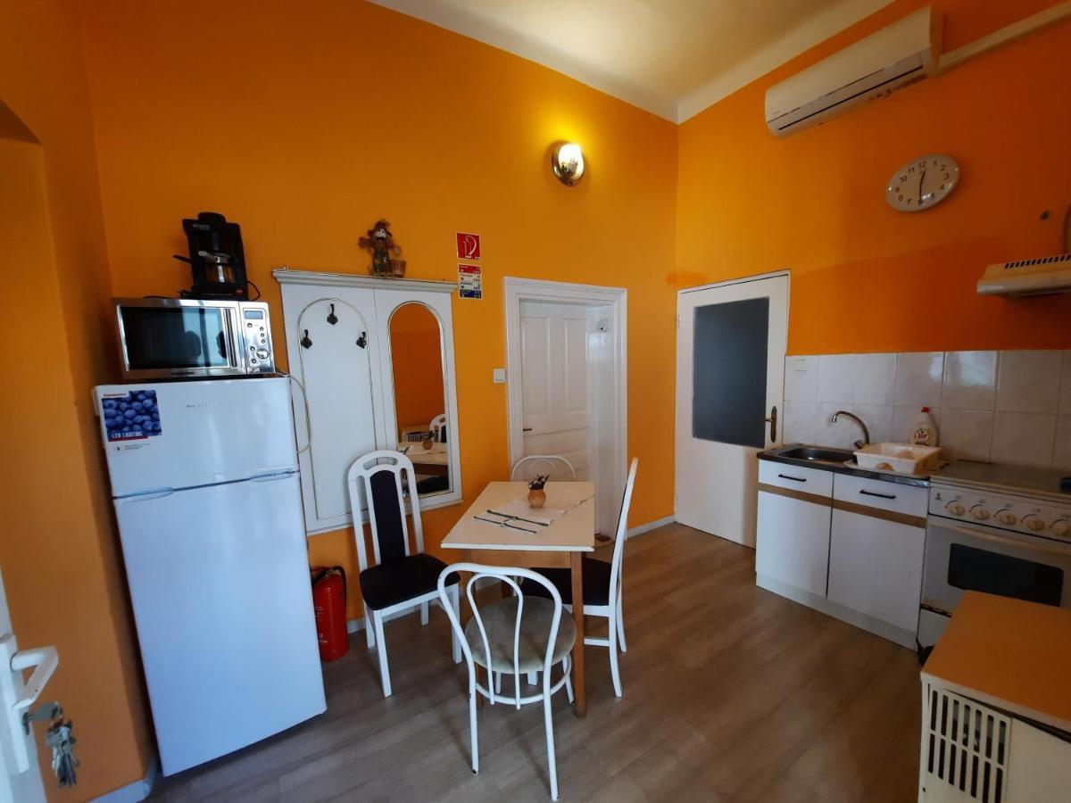 Gloria Apartman 귤러 외부 사진
